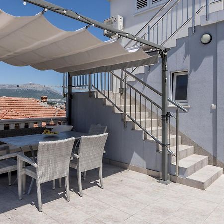 Central Park Apartment With Terrace Split Ngoại thất bức ảnh