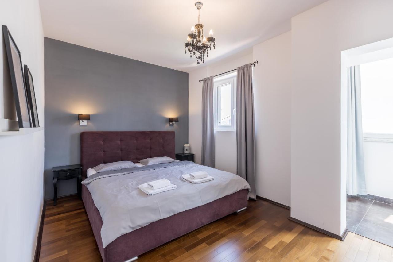 Central Park Apartment With Terrace Split Ngoại thất bức ảnh