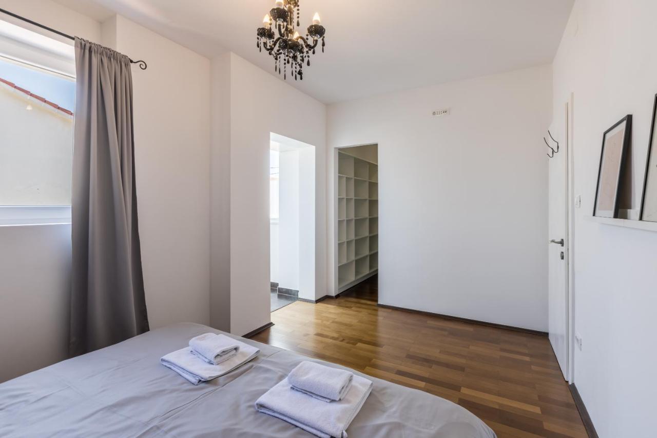 Central Park Apartment With Terrace Split Ngoại thất bức ảnh