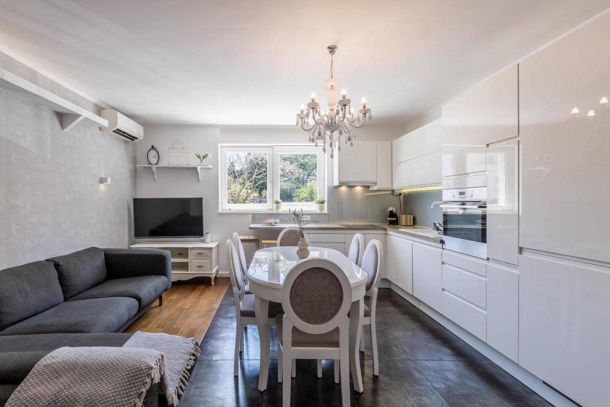 Central Park Apartment With Terrace Split Ngoại thất bức ảnh